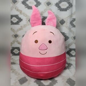 Piglet Squishmellow